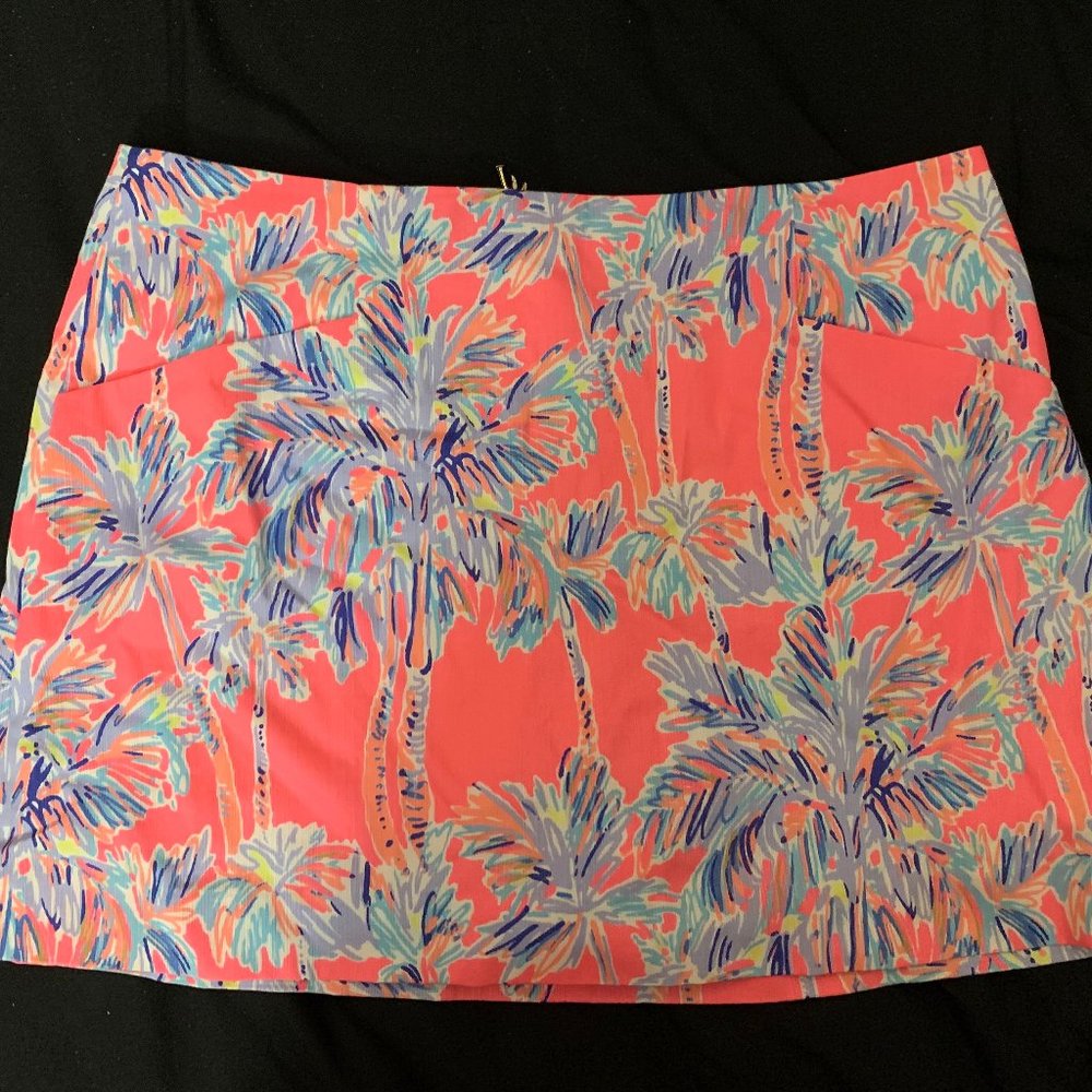 Lilly Pulitzer January Skort in Nice Stems